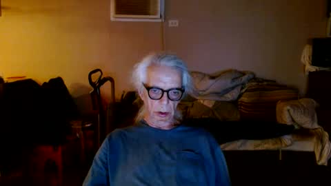 Snapshot of tom112292014 chatting on September 25, 2025, 2:04 am tom112292014 online show from September 25, 2025, 2:04 am