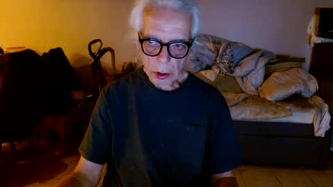 Snapshot of tom112292014 chatting on October 9, 2025, 10:41 pm tom112292014 online show from October 9, 2025, 10:41 pm