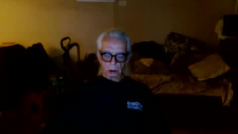 Snapshot of tom112292014 chatting on October 12, 2025, 1:54 pm tom112292014 online show from October 12, 2025, 1:54 pm