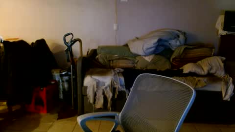 Snapshot of tom112292014 chatting on October 14, 2025, 5:03 pm tom112292014 online show from October 14, 2025, 5:03 pm