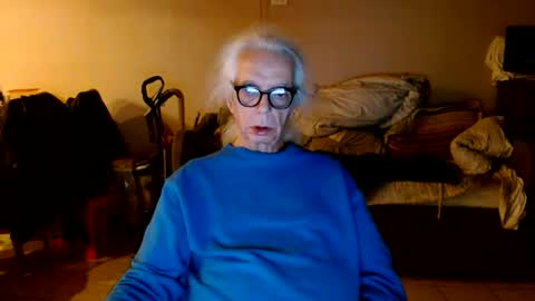 Snapshot of tom112292014 chatting on October 17, 2025, 2:59 am tom112292014 online show from October 17, 2025, 2:59 am