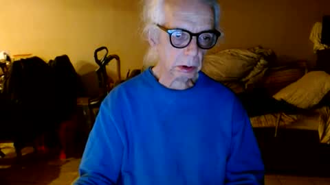 Snapshot of tom112292014 chatting on October 18, 2025, 2:36 am tom112292014 online show from October 18, 2025, 2:36 am