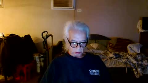 Snapshot of tom112292014 chatting on November 2, 2025, 8:33 pm tom112292014 online show from November 2, 2025, 8:33 pm