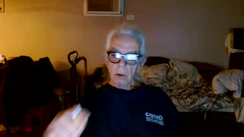 Snapshot of tom112292014 chatting on November 5, 2025, 12:16 pm tom112292014 online show from November 5, 2025, 12:16 pm