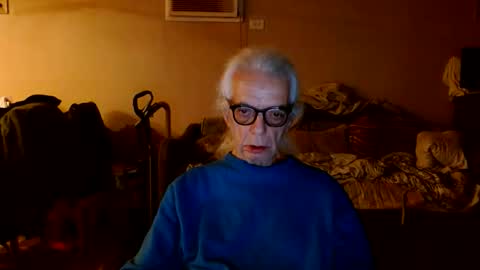 Snapshot of tom112292014 chatting on November 19, 2025, 2:33 am tom112292014 online show from November 19, 2025, 2:33 am