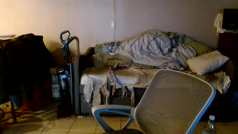 Snapshot of tom112292014 chatting on December 1, 2025, 2:44 pm tom112292014 online show from December 1, 2025, 2:44 pm