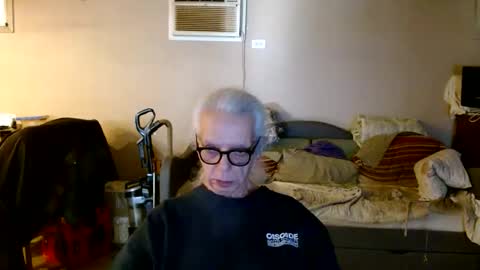 Snapshot of tom112292014 chatting on December 17, 2025, 5:41 pm tom112292014 online show from December 17, 2025, 5:41 pm