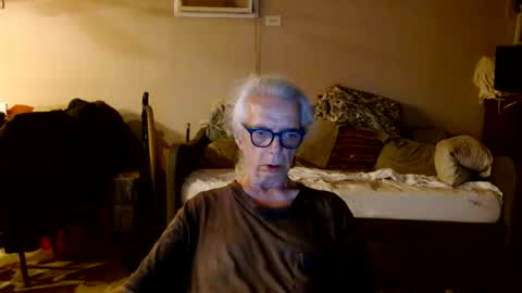 Snapshot of tom112292014 chatting on June 8, 2026, 1:28 am tom112292014 online show from June 8, 2026, 1:28 am