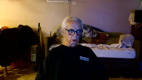 Snapshot of tom112292014 chatting on June 9, 2026, 2:39 pm tom112292014 online show from June 9, 2026, 2:39 pm
