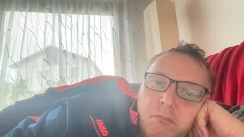 Tom online show from December 21, 2024, 2:15 pm