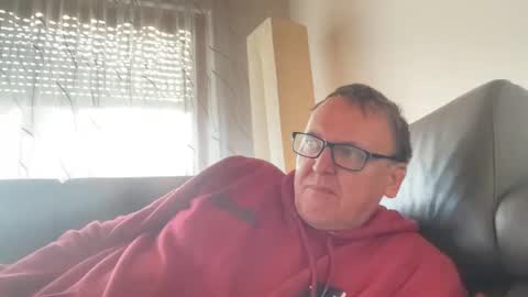 Tom online show from January 10, 2025, 12:04 pm