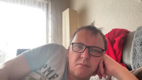 Tom online show from March 8, 2025, 12:20 pm