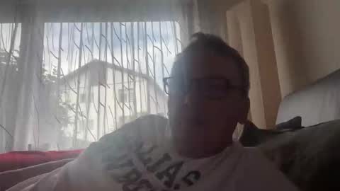 Snapshot of tom6644 chatting on June 6, 2026, 6:29 am Tom online show from June 6, 2026, 6:29 am