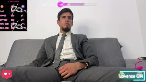 Snapshot of tom_blunt96 chatting on May 3, 2026, 10:21 am TOM online show from May 3, 2026, 10:21 am