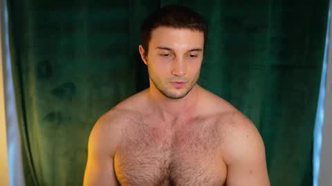 Tom online show from April 2, 2026, 4:04 pm