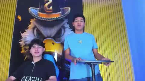 tom_hot20 online show from November 22, 2025, 11:42 am