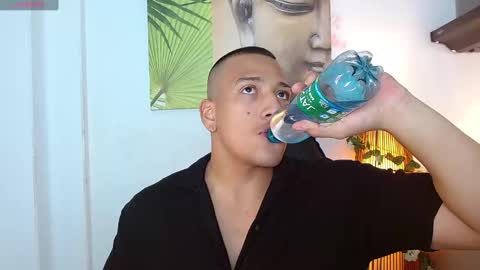 Tom muscle1 online show from January 23, 2025, 3:43 pm