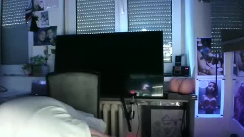 Snapshot of tomame_ chatting on January 26, 2025, 10:02 am tomame_ online show from January 26, 2025, 10:02 am