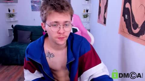 tomas_norton online show from February 5, 2026, 10:20 am