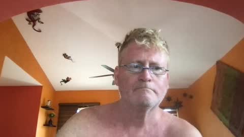 Hola online show from July 29, 2026, 7:01 pm