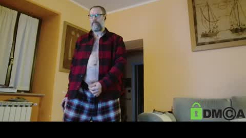 Tomas Milian online show from December 15, 2024, 1:02 am