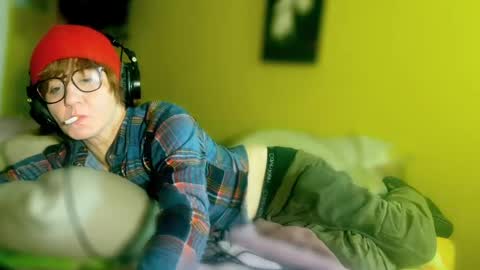 Snapshot of tomboy_titties chatting on February 6, 2025, 9:43 am tomboy_titties online show from February 6, 2025, 9:43 am