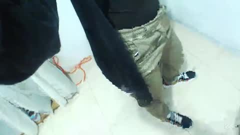 Blue online show from December 21, 2024, 1:04 am