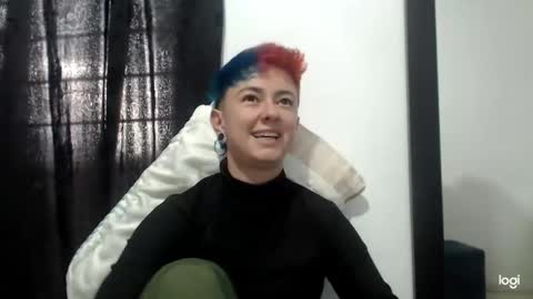 Blue online show from December 27, 2024, 9:43 pm