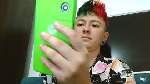 Blue online show from February 26, 2025, 3:52 pm