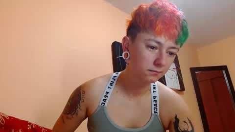 Snapshot of tomboyblue chatting on January 18, 2026, 2:10 pm Blue online show from January 18, 2026, 2:10 pm