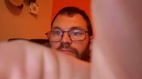 Snapshot of tomlaw1991 chatting on November 13, 2025, 5:12 pm tomlaw1991 online show from November 13, 2025, 5:12 pm