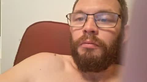 Snapshot of tomlaw1991 chatting on July 2, 2026, 9:43 pm tomlaw1991 online show from July 2, 2026, 9:43 pm