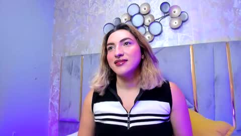   online show from November 22, 2025, 11:53 am