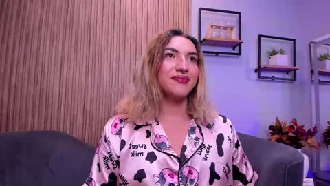   online show from December 20, 2025, 9:38 am