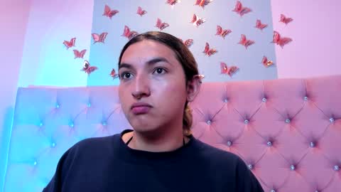   online show from February 15, 2026, 12:03 pm