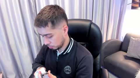 Tomas online show from June 4, 2026, 12:11 pm