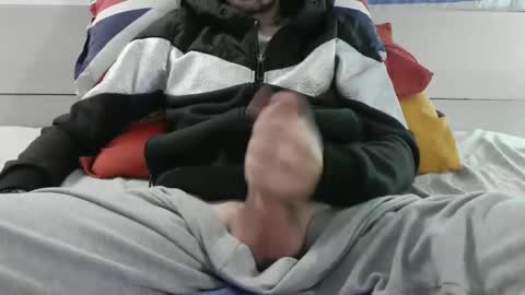 tommaso9046 online show from November 27, 2025, 5:26 pm