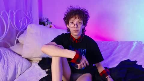 Tommie online show from February 26, 2025, 11:52 am