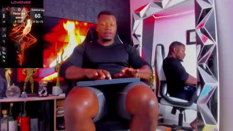 Snapshot of tommike388 chatting on March 3, 2026, 2:28 am Tom Mike online show from March 3, 2026, 2:28 am