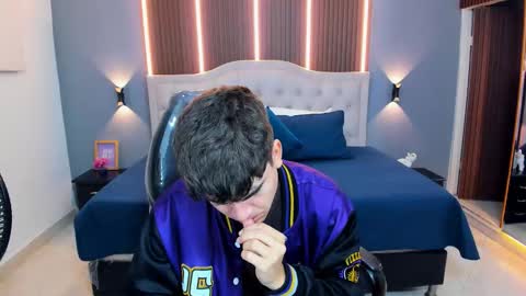 Tommy  online show from February 24, 2026, 3:26 am