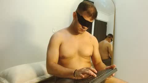 tomm online show from July 22, 2026, 2:03 am