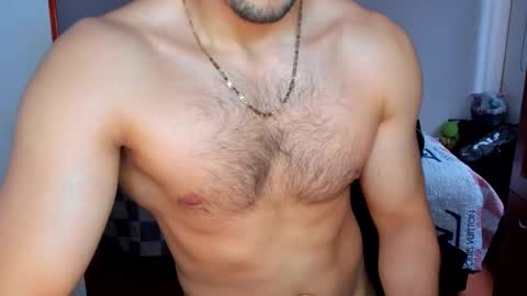 Twitter BreddTommy IG tommy bredd online show from October 1, 2025, 6:47 pm