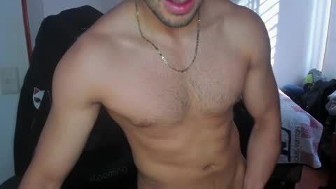 Snapshot of tommy_bred chatting on April 30, 2026, 8:57 pm Twitter BreddTommy IG tommy bredd online show from April 30, 2026, 8:57 pm
