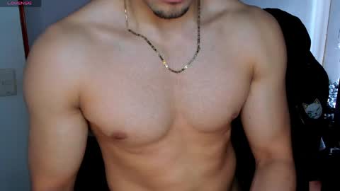 Snapshot of tommy_bred chatting on June 1, 2026, 7:04 pm Twitter BreddTommy IG tommy bredd online show from June 1, 2026, 7:04 pm