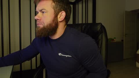  tommy burnzzz  online show from January 13, 2025, 5:12 am