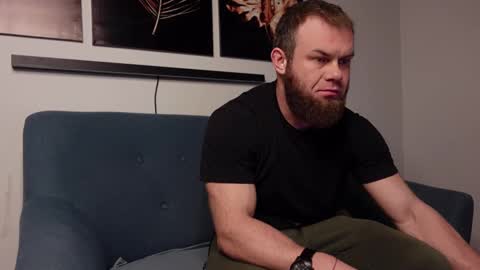  tommy burnzzz  online show from February 3, 2025, 3:09 am