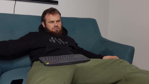  tommy burnzzz  online show from March 10, 2025, 11:49 pm