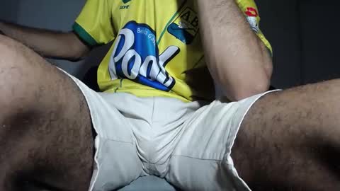   Thomas    online show from March 9, 2025, 10:30 pm