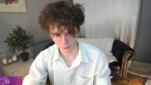Snapshot of tommy_jamm chatting on March 5, 2025, 3:29 pm Tommy online show from March 5, 2025, 3:29 pm