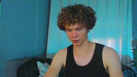 Snapshot of tommy_jamm chatting on September 11, 2025, 10:15 am Tommy online show from September 11, 2025, 10:15 am